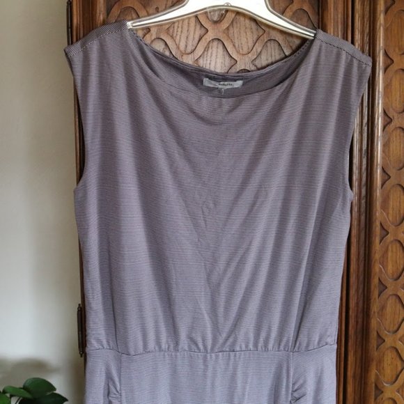 KEEPING Athleta Micro Stripe Westwood Dress Style# 243062 - Picture 6 of 16